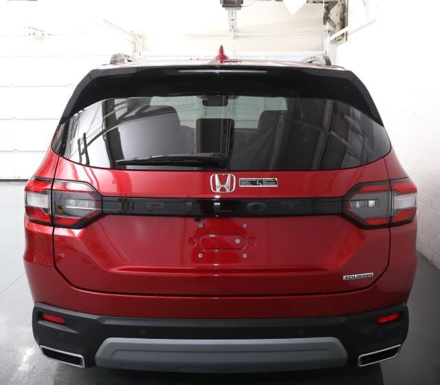 new 2025 Honda Pilot car, priced at $49,050