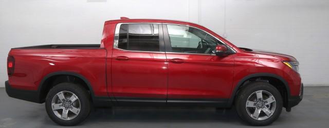 new 2025 Honda Ridgeline car, priced at $42,635