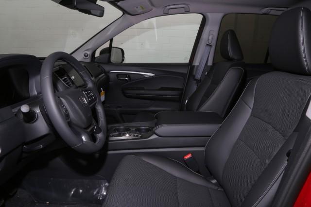 new 2025 Honda Ridgeline car, priced at $42,635