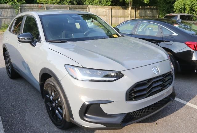 used 2025 Honda HR-V car, priced at $27,999
