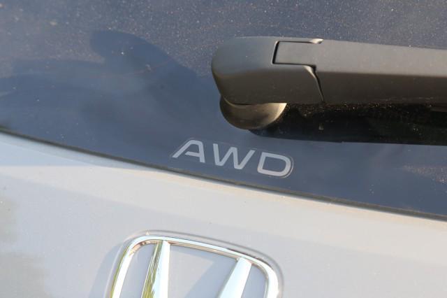 used 2025 Honda HR-V car, priced at $27,999