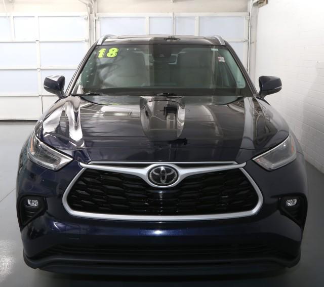 used 2021 Toyota Highlander car, priced at $29,991