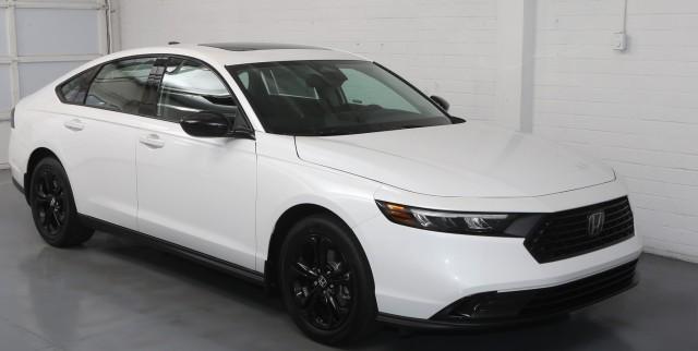 new 2025 Honda Accord car, priced at $30,915