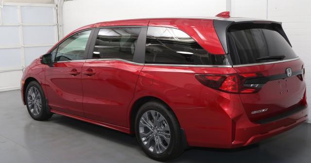 new 2025 Honda Odyssey car, priced at $48,815