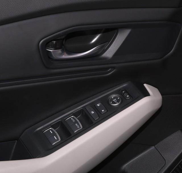 new 2025 Honda Accord car, priced at $30,915