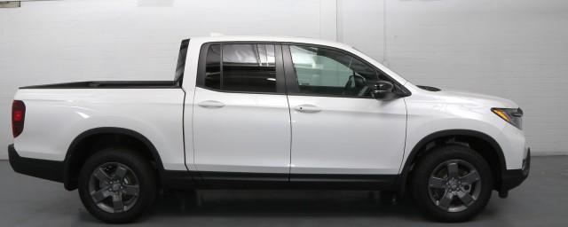 new 2025 Honda Ridgeline car, priced at $47,230