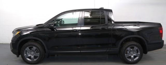 new 2025 Honda Ridgeline car, priced at $46,775