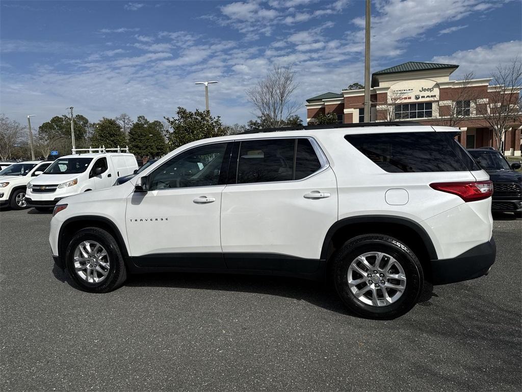 used 2021 Chevrolet Traverse car, priced at $21,994