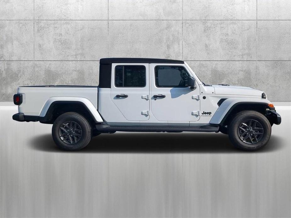 new 2024 Jeep Gladiator car, priced at $41,840