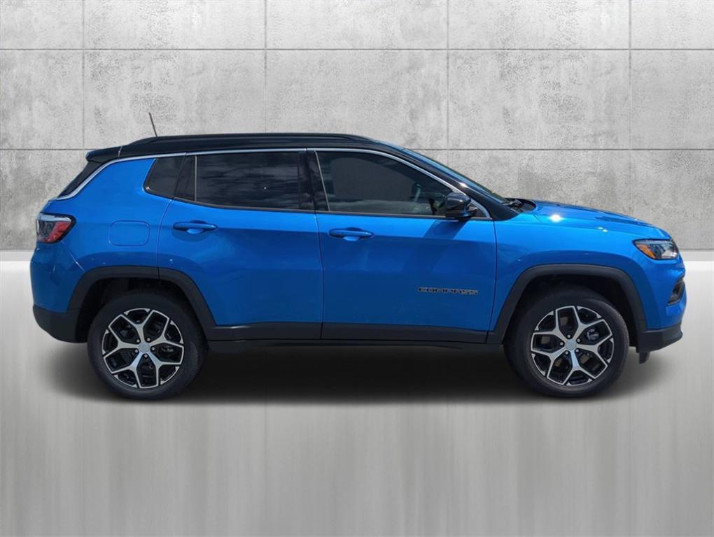 new 2024 Jeep Compass car, priced at $31,999