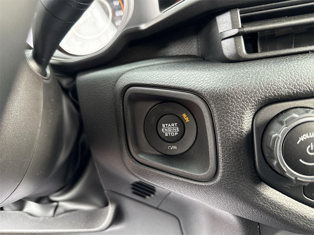 new 2025 Jeep Wrangler car, priced at $49,512