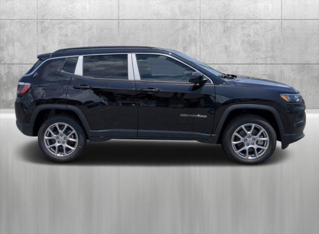 new 2024 Jeep Compass car, priced at $29,995