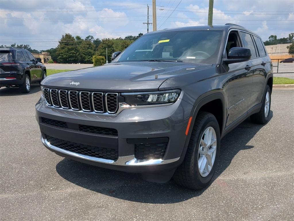 new 2024 Jeep Grand Cherokee L car, priced at $38,170