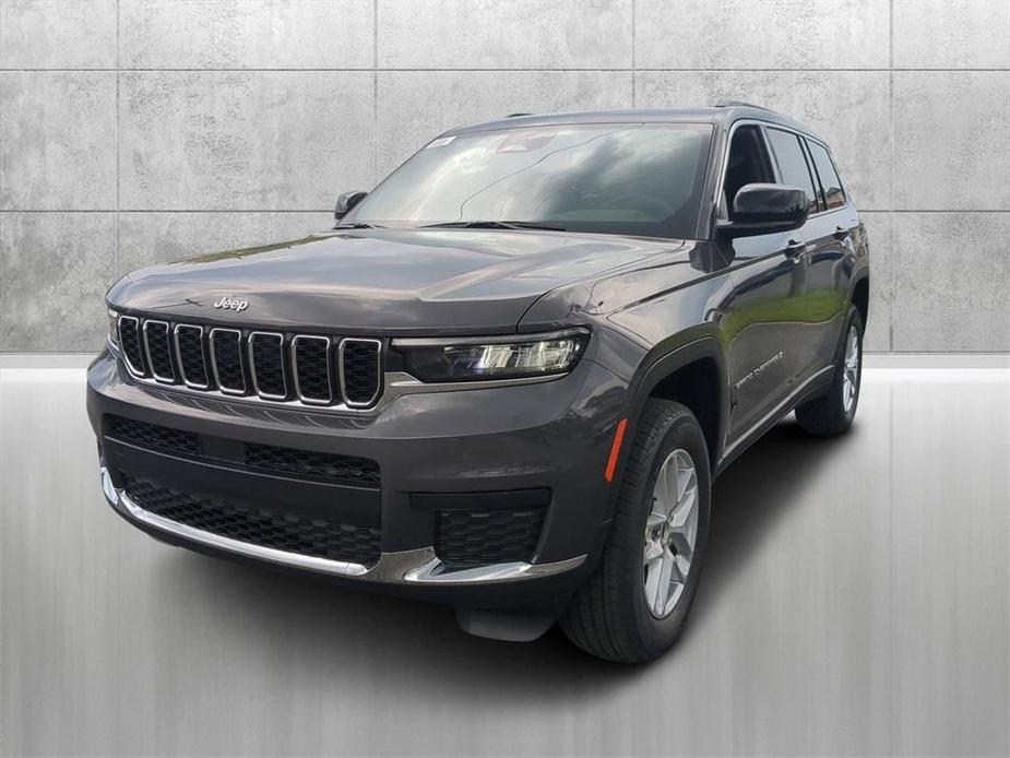 new 2024 Jeep Grand Cherokee L car, priced at $39,000