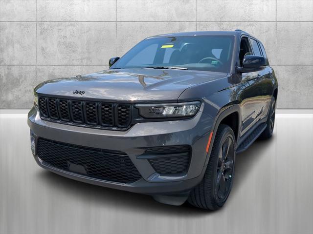 new 2024 Jeep Grand Cherokee car, priced at $42,500