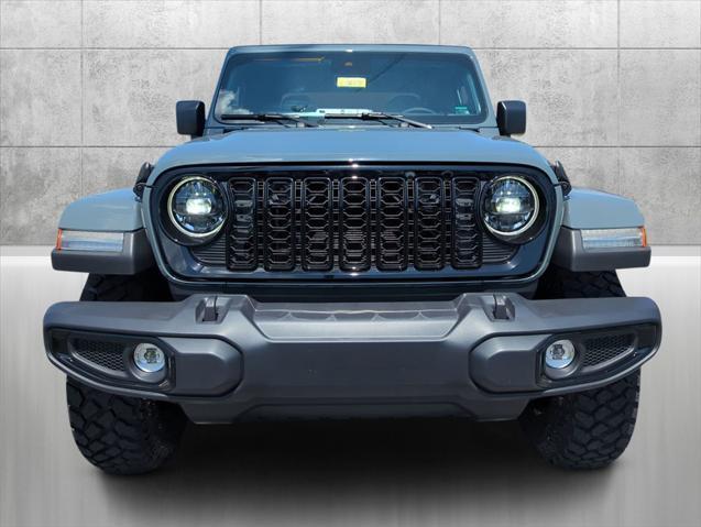 new 2024 Jeep Gladiator car, priced at $52,500