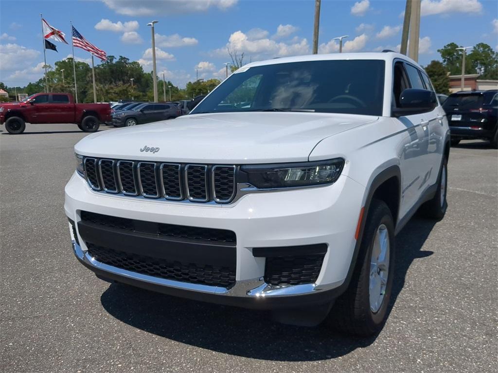 new 2024 Jeep Grand Cherokee L car, priced at $44,604