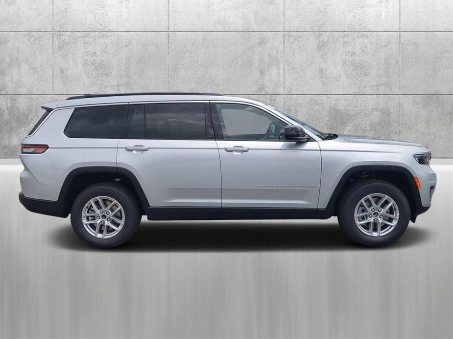 new 2024 Jeep Grand Cherokee L car, priced at $39,000