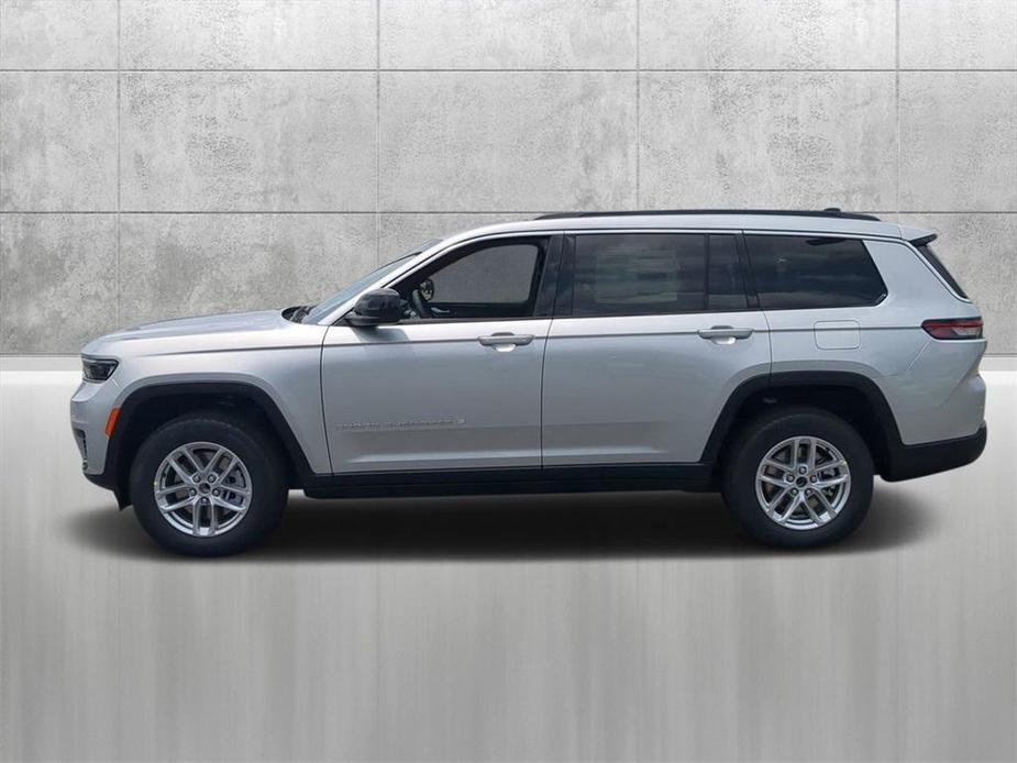 new 2024 Jeep Grand Cherokee L car, priced at $39,000