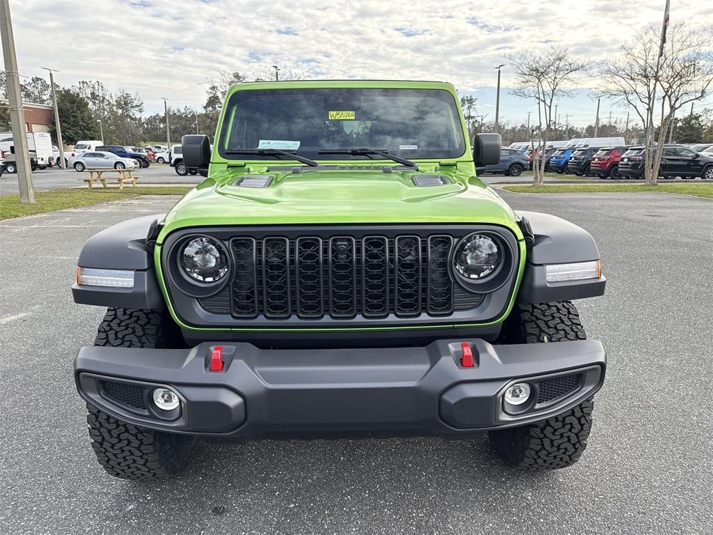 new 2025 Jeep Wrangler car, priced at $68,043