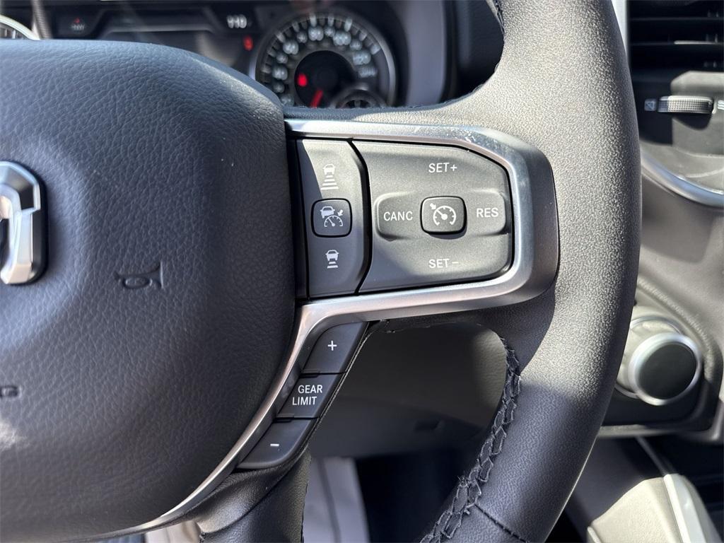 new 2025 Ram 1500 car, priced at $53,751