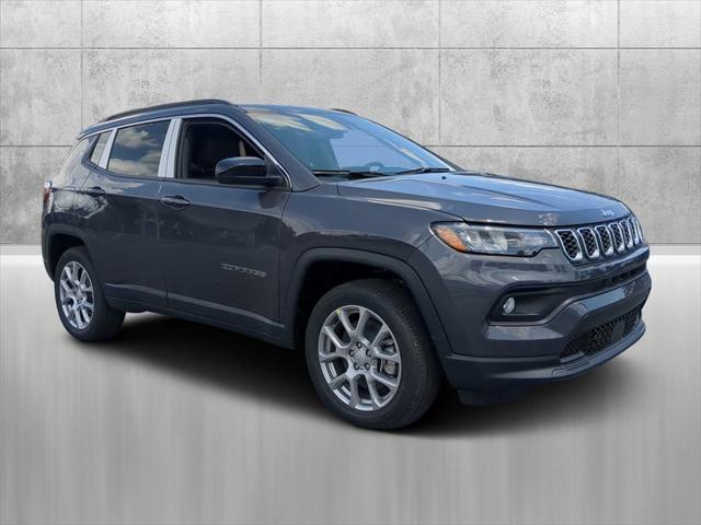 new 2024 Jeep Compass car, priced at $27,999