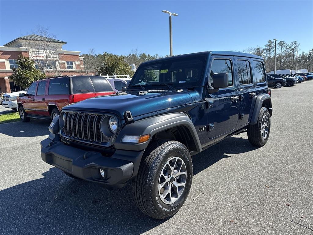 new 2025 Jeep Wrangler car, priced at $47,853