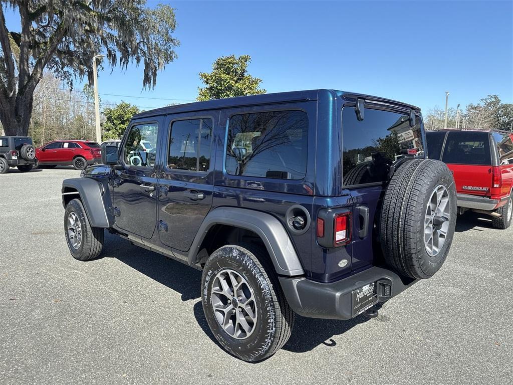 new 2025 Jeep Wrangler car, priced at $47,853