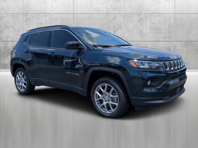 new 2024 Jeep Compass car, priced at $29,999