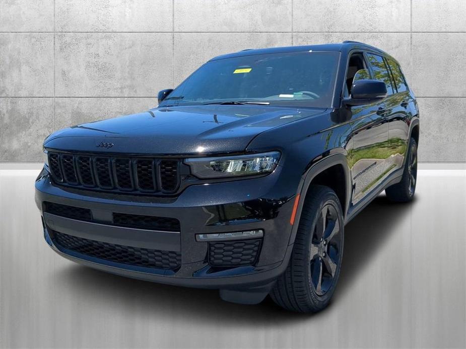 new 2024 Jeep Grand Cherokee L car, priced at $43,499