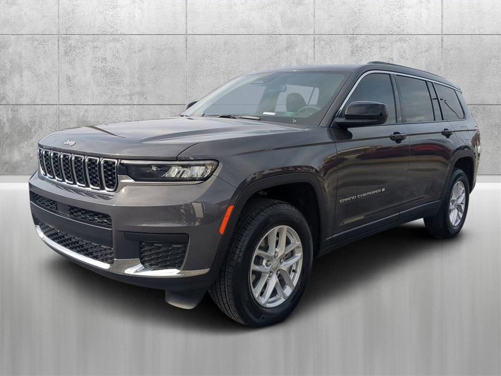 new 2024 Jeep Grand Cherokee L car, priced at $37,284