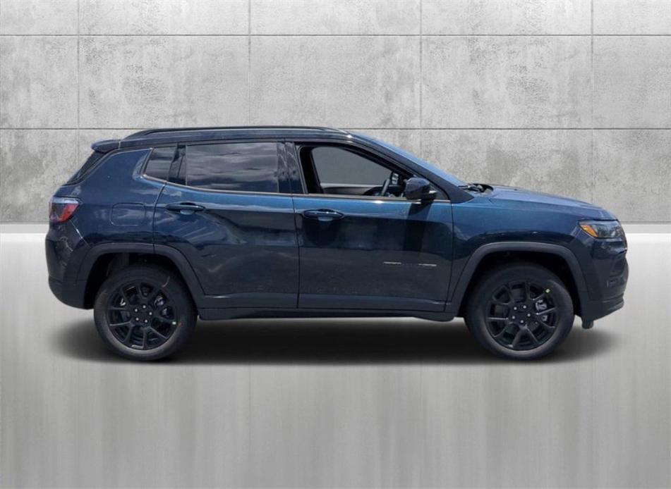 new 2024 Jeep Compass car, priced at $31,499