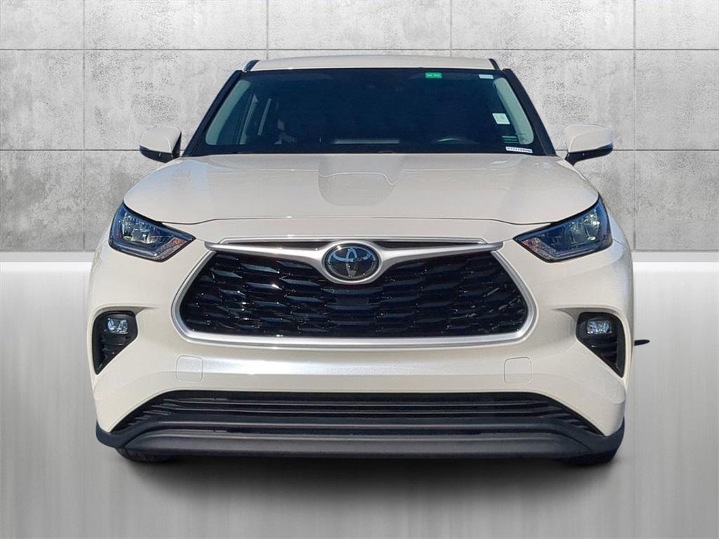 used 2020 Toyota Highlander car, priced at $29,858