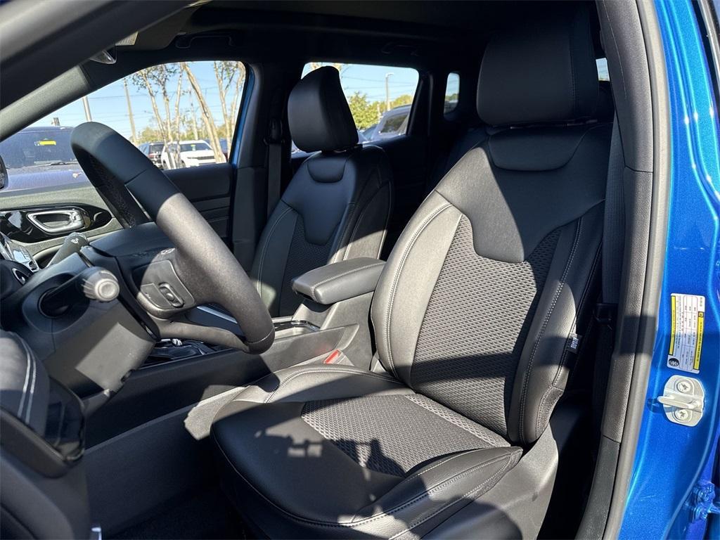 new 2024 Jeep Compass car, priced at $32,844