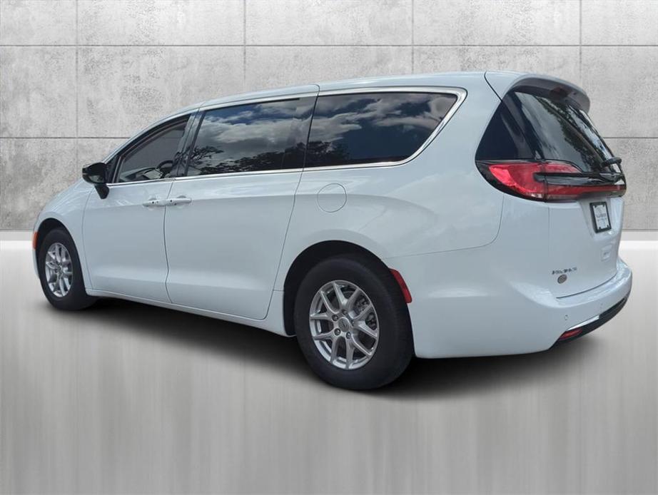 new 2024 Chrysler Pacifica car, priced at $36,499