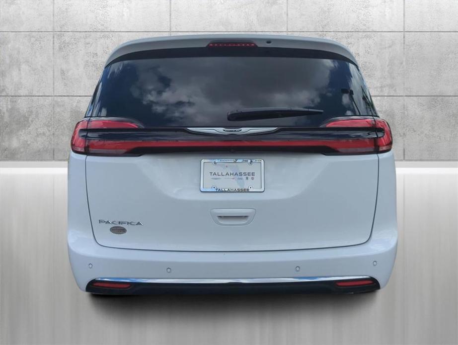 new 2024 Chrysler Pacifica car, priced at $36,499