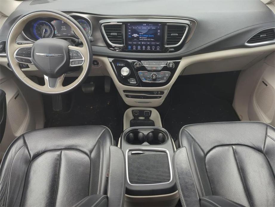 used 2018 Chrysler Pacifica car, priced at $16,499