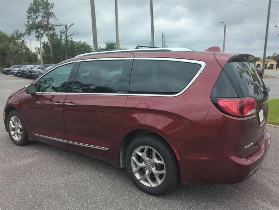 used 2018 Chrysler Pacifica car, priced at $16,499