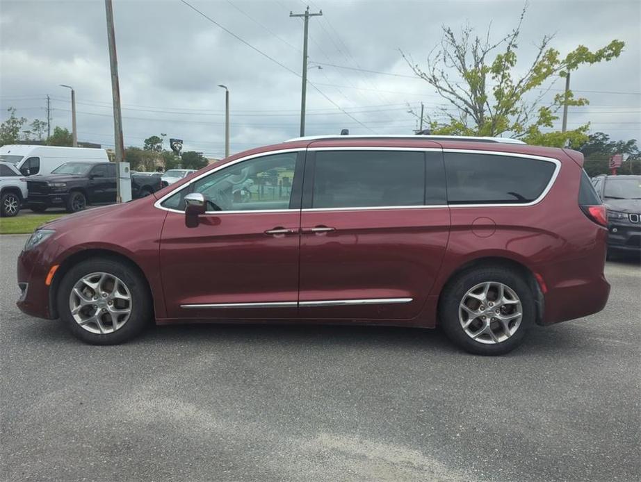 used 2018 Chrysler Pacifica car, priced at $16,499