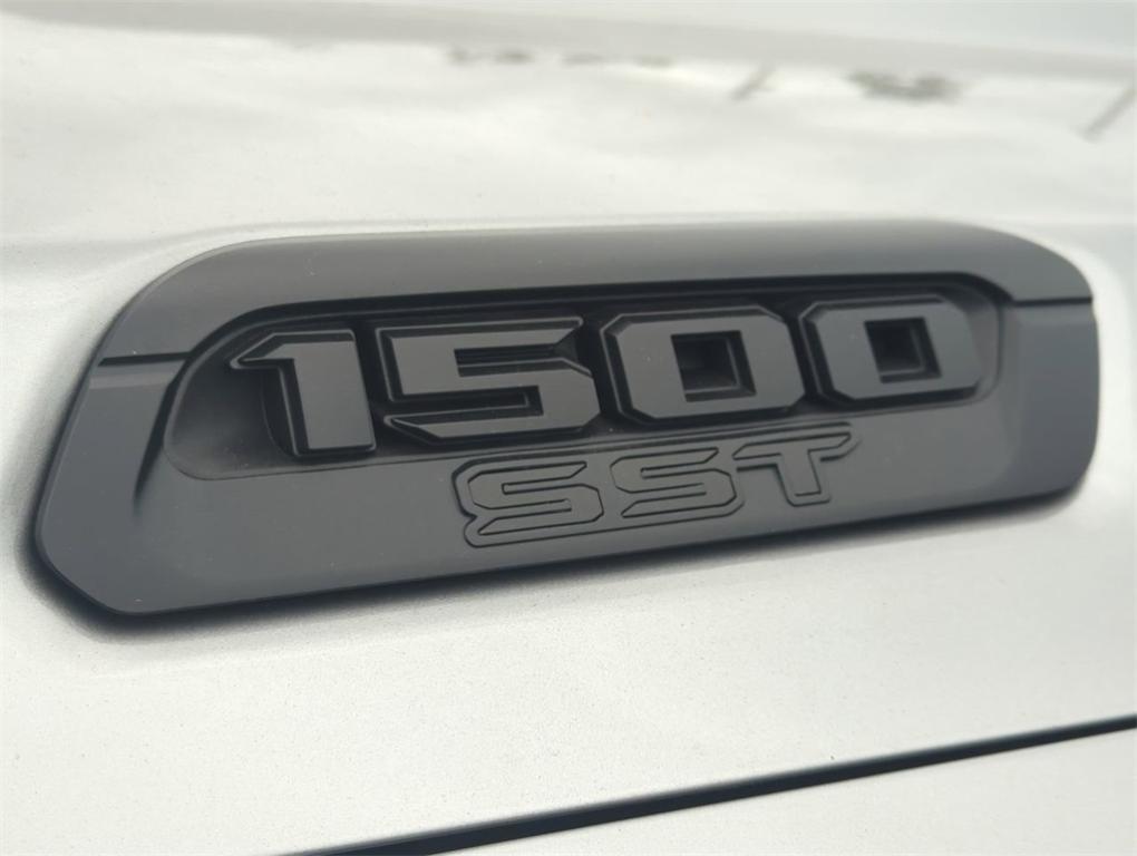 new 2025 Ram 1500 car, priced at $44,258