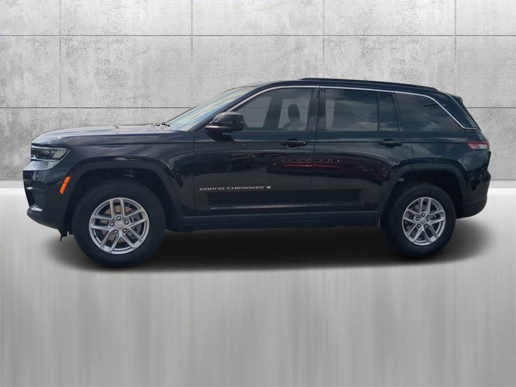 new 2024 Jeep Grand Cherokee car, priced at $37,250