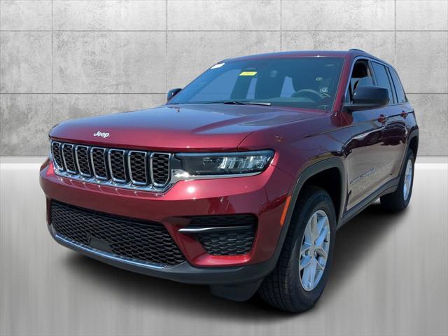 new 2024 Jeep Grand Cherokee car, priced at $38,500