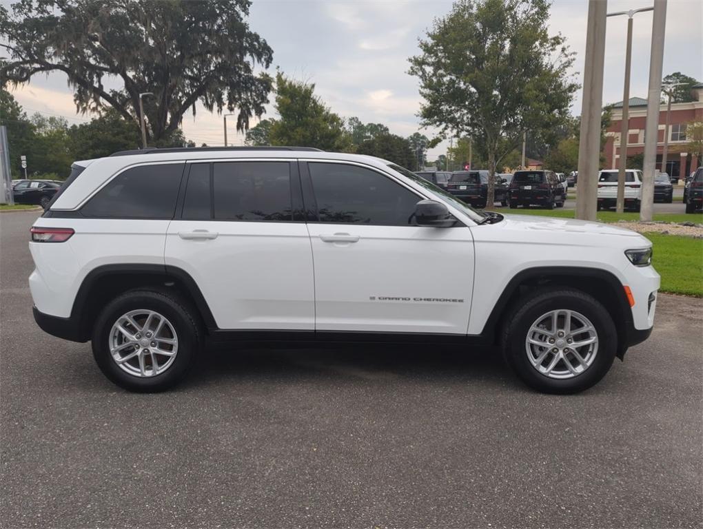 new 2024 Jeep Grand Cherokee car, priced at $37,306