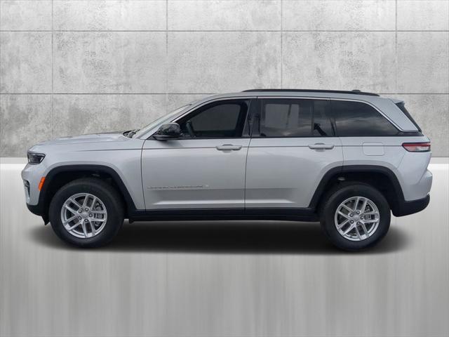 new 2024 Jeep Grand Cherokee car, priced at $35,092