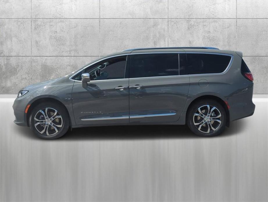 new 2024 Chrysler Pacifica car, priced at $53,750