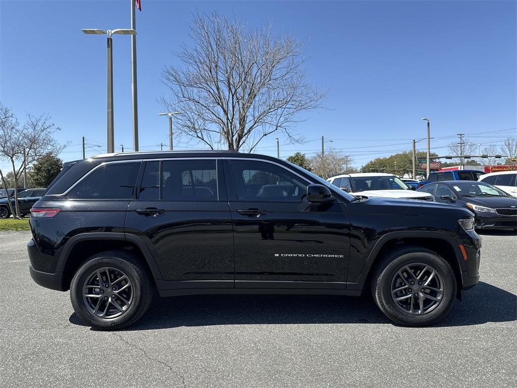 used 2023 Jeep Grand Cherokee car, priced at $31,498