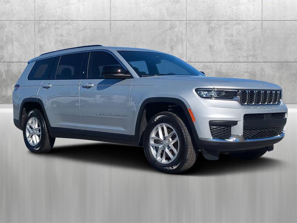 new 2024 Jeep Grand Cherokee L car, priced at $34,202