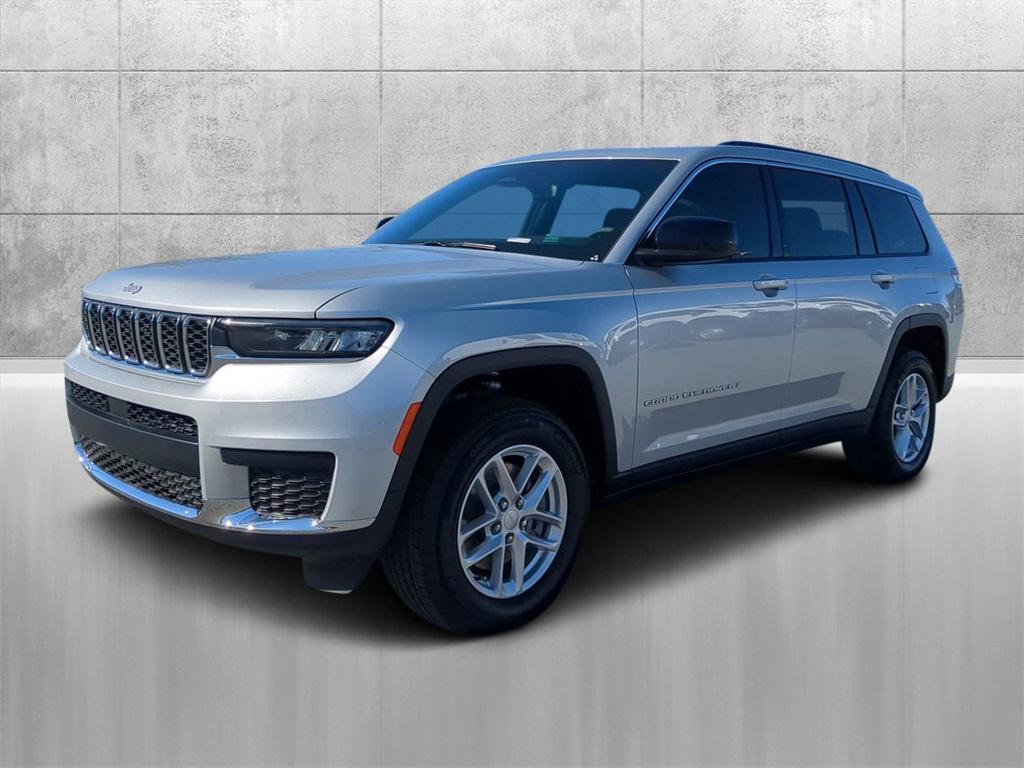 new 2024 Jeep Grand Cherokee L car, priced at $34,202