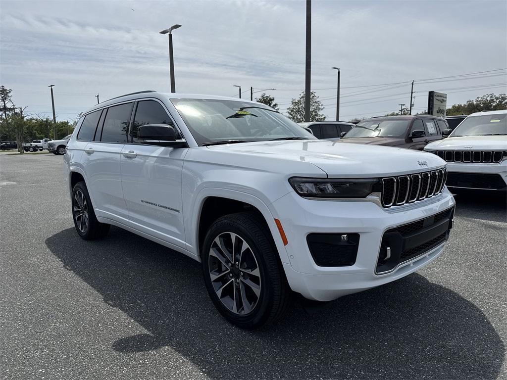 new 2025 Jeep Grand Cherokee L car, priced at $60,013