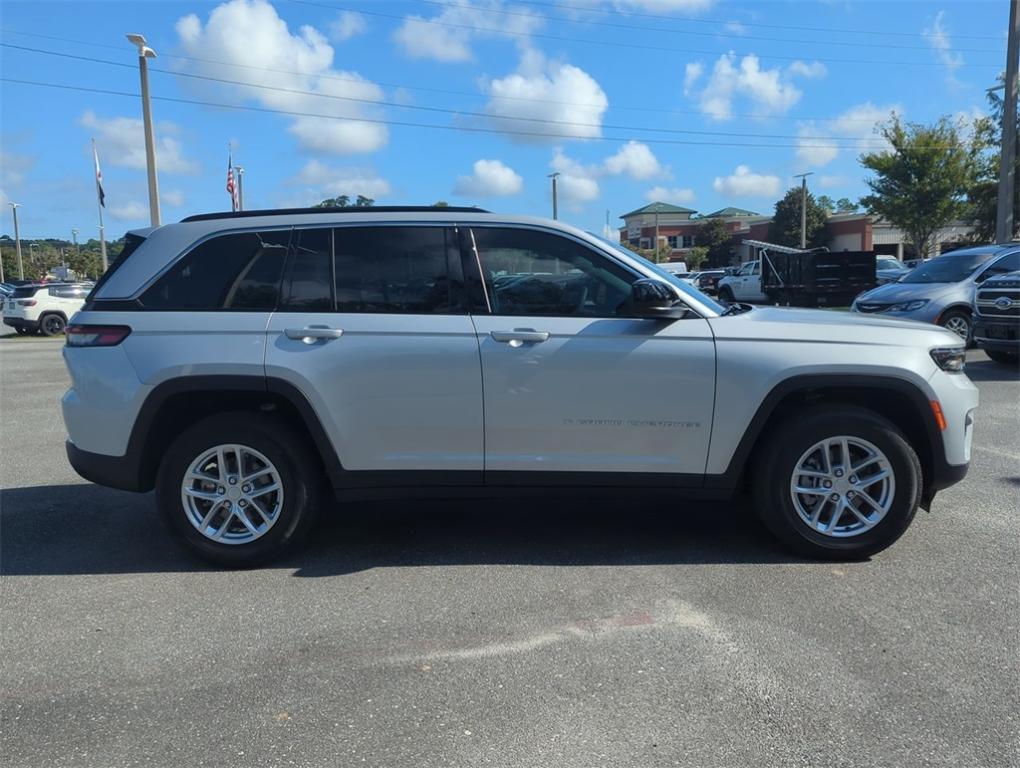 new 2024 Jeep Grand Cherokee car, priced at $37,842